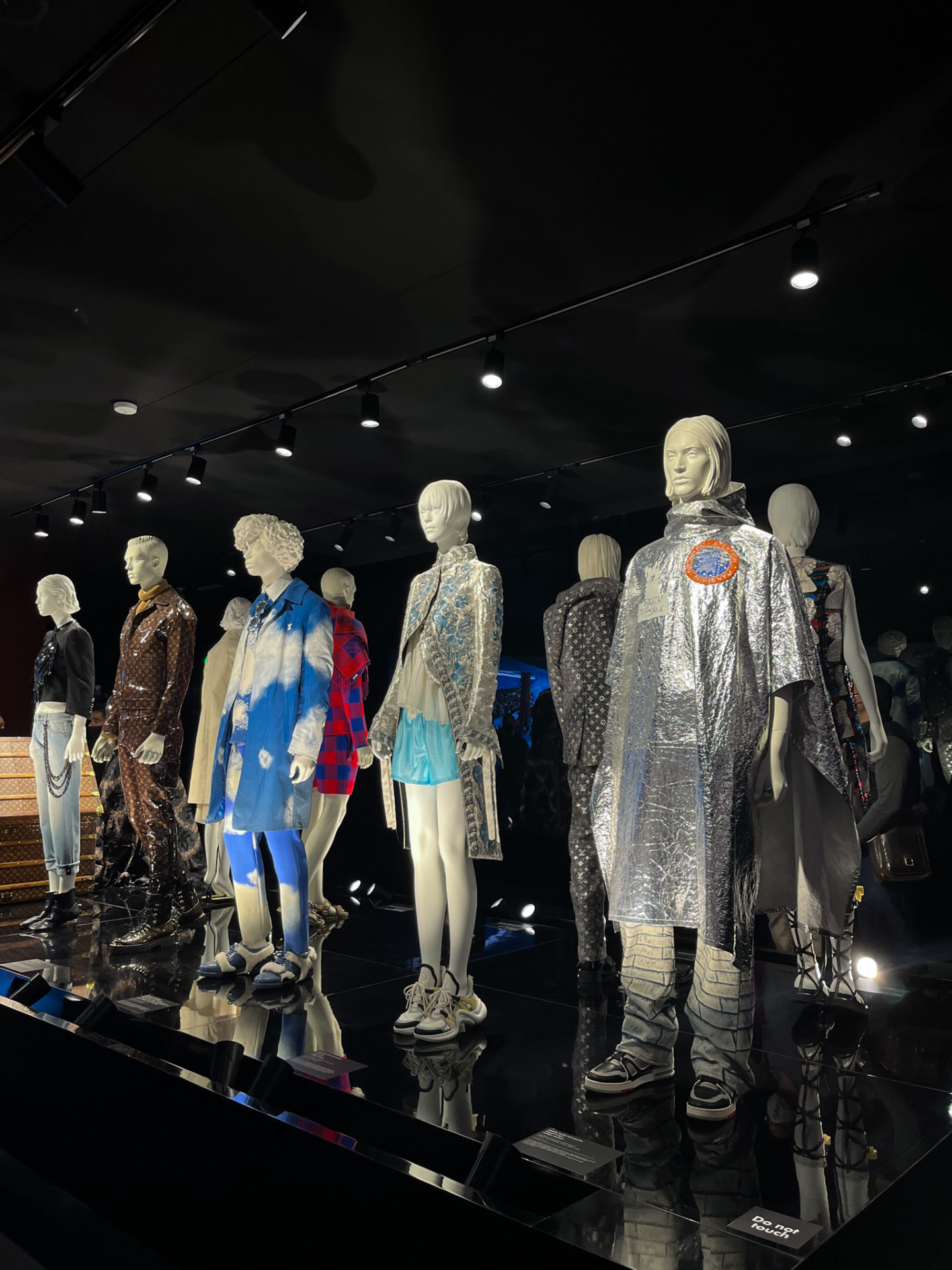 See LV: Louis Vuitton exhibition in Dubai - By Marie Charlott